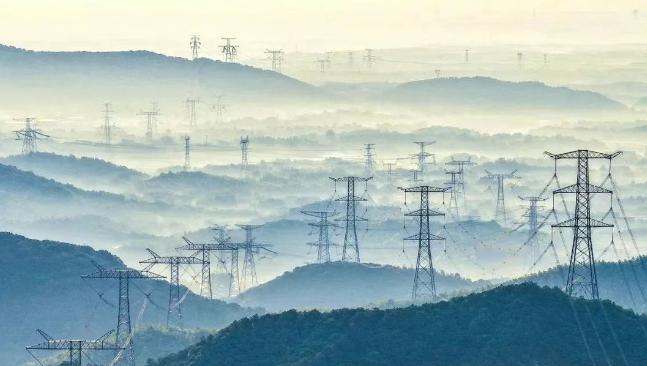 全國最大電力負荷達到14.65億千瓦，創(chuàng)歷史新高